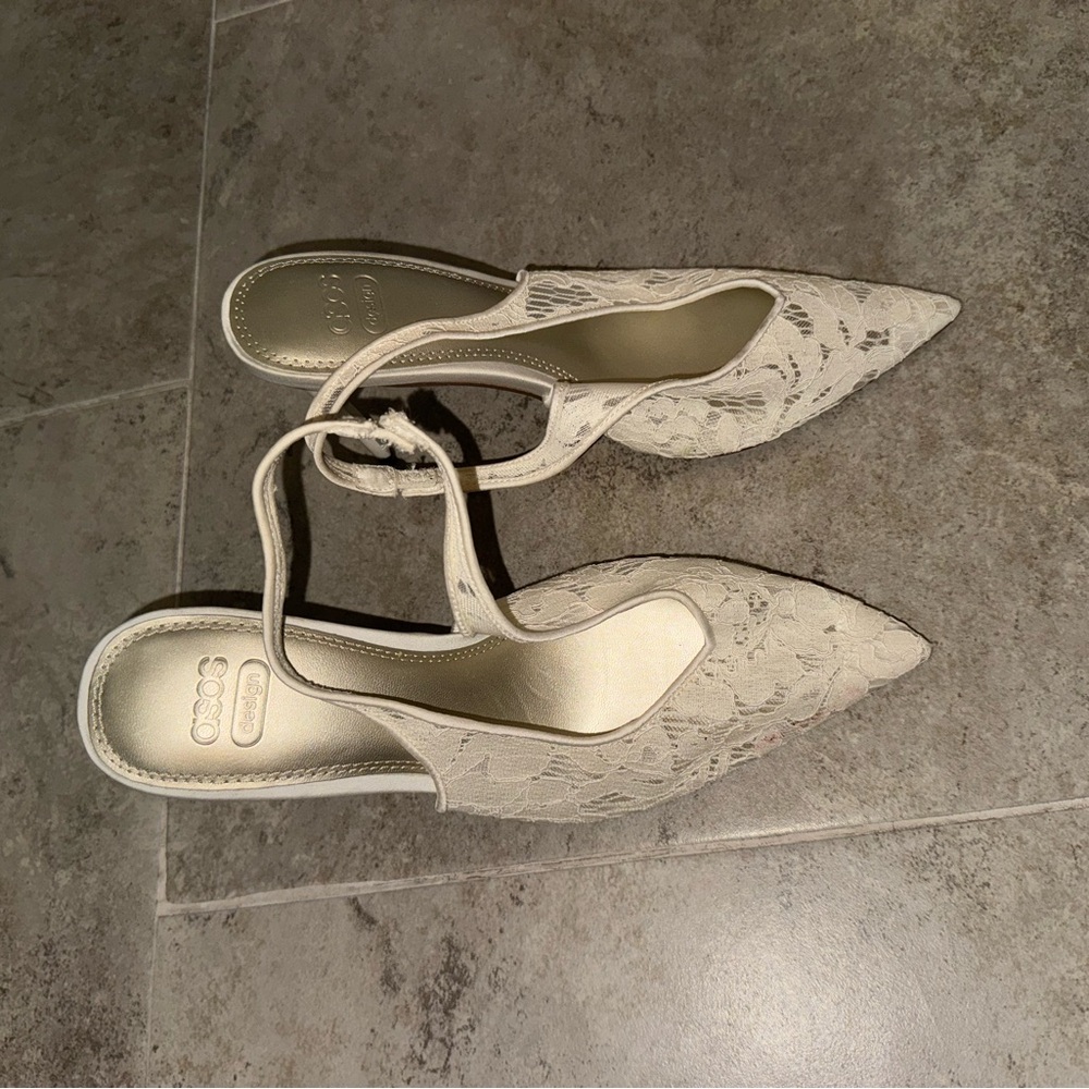 ASOS Elegant Cream Lace Women’s Shoes Size 7